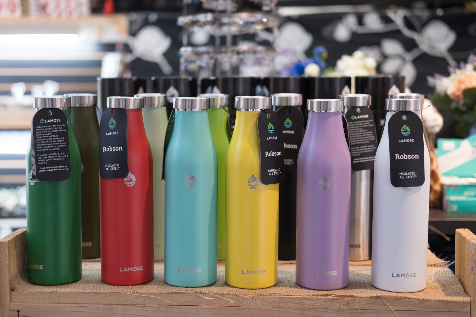 4 Reasons You Need Steel Water Bottle VS Plastic Bottle