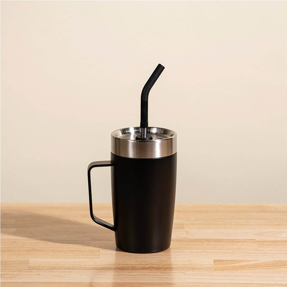 LAMOSE Louise 18 oz insulated Tumbler with Comfortable Grip, Expandable stainless steel straw, Bended silicon mouthpiece on the straw ideal for hot and cold beverages. #color_onyx