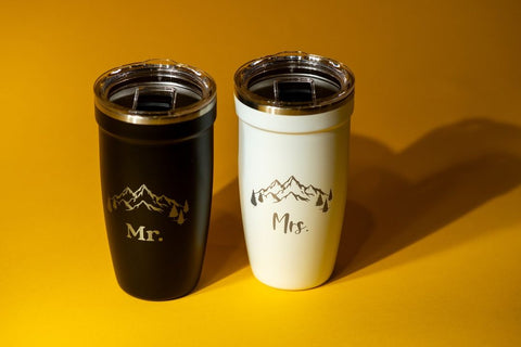LAMOSE Personalized Insulated tumbler with engraved images and text for wedding souvenirs, ideal for hot and cold beverages, perfect for gift giving.
